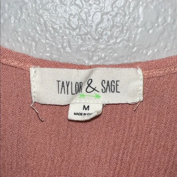 Taylor & Sage Coral Lace Cami Top - Picture 2 of 3